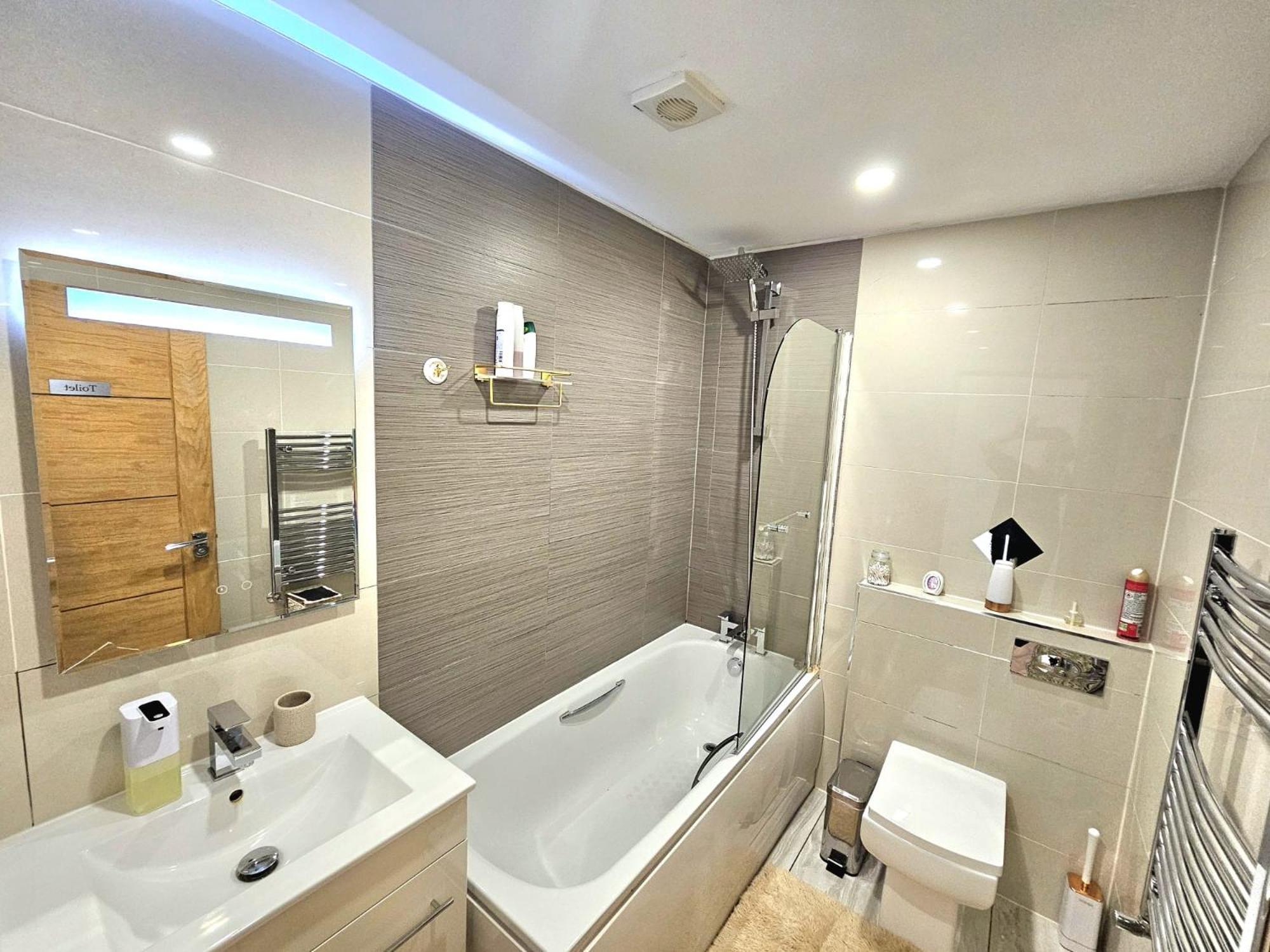 Claire Double Room London Bagian luar foto