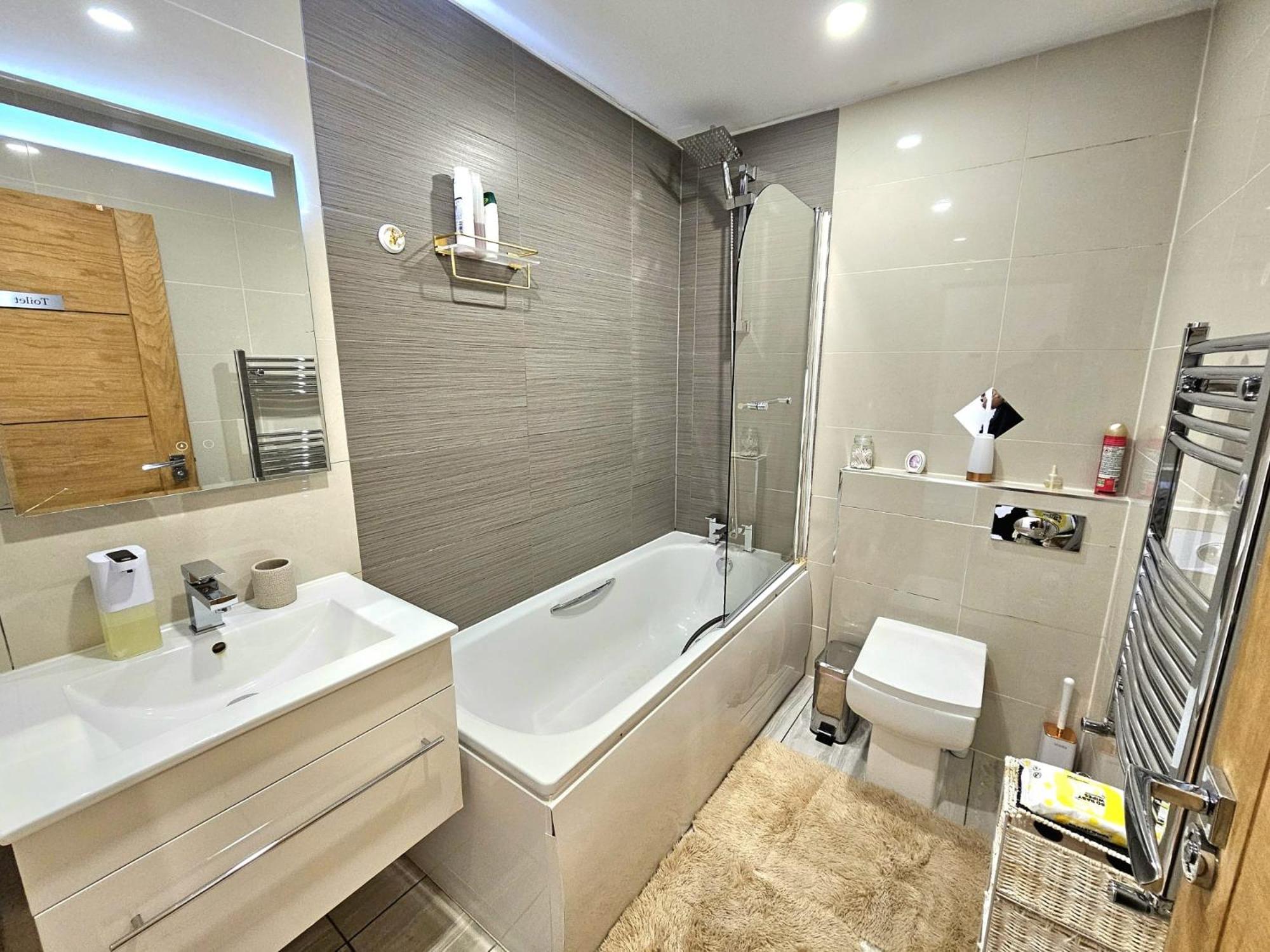 Claire Double Room London Bagian luar foto